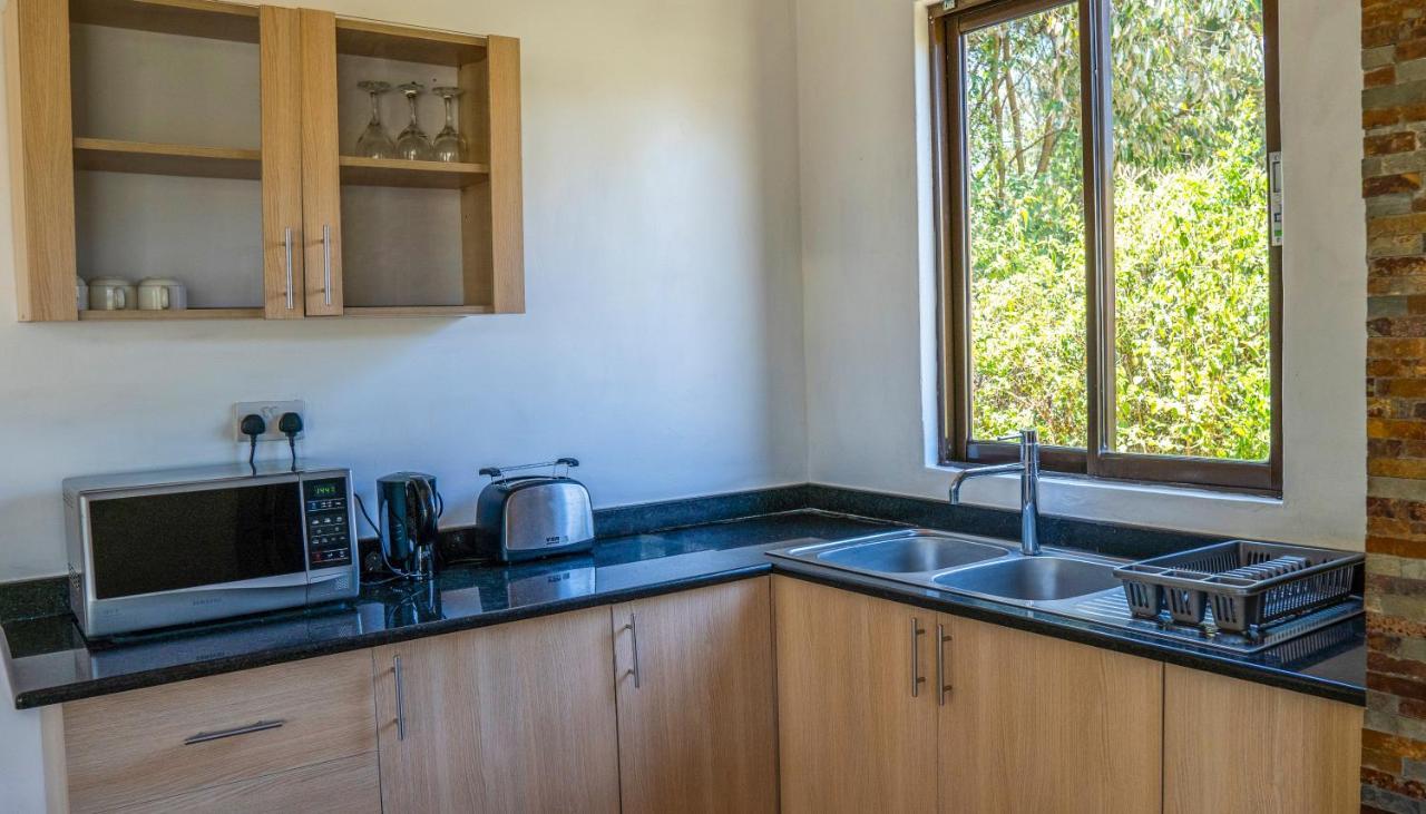 Black Wattle House ナクル エクステリア 写真