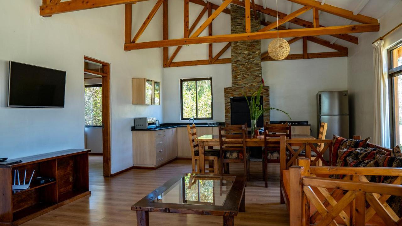 Black Wattle House ナクル エクステリア 写真