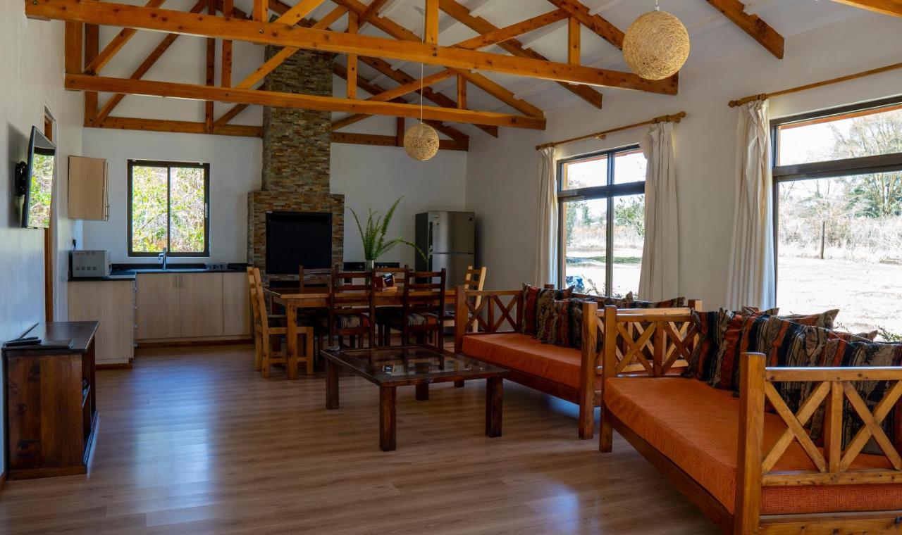 Black Wattle House ナクル エクステリア 写真